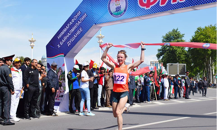 Таджикские легкоатлетки попали в призеры полумарафона
