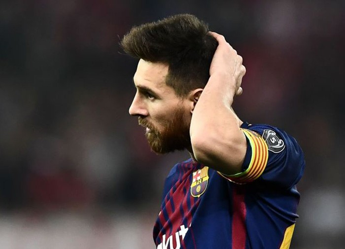 В Испании объяснили, почему Месси не мог играть за «Барселону» бесплатно