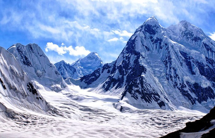 Традиции таджикской школы альпинизма: Памир, Гималаи и Антарктида