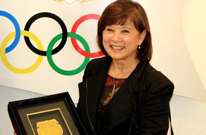 Уроженка Таджикистана Нелли Ким выигрывала золото ОИ для СССР. В честь нее назвали поп-звезду Фуртадо