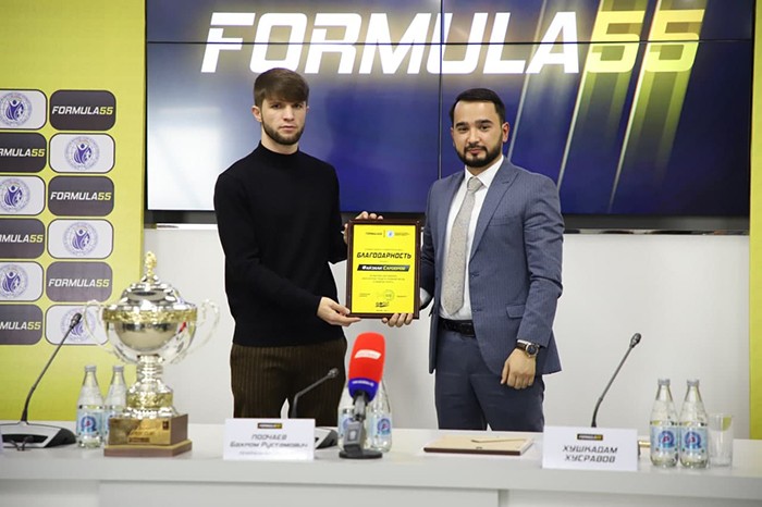 Formula55 поддержала футболиста Файзали Сардорова в рамках проекта «ТОҶИКИСТОН БА ПЕШ!»