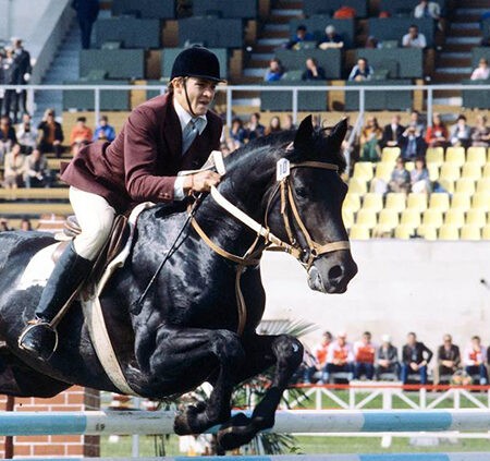 Анатолий Старостин