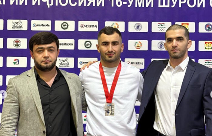 В Душанбе состоялся чемпионат страны по джиу-джитсу