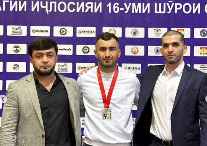 В Душанбе состоялся чемпионат страны по джиу-джитсу