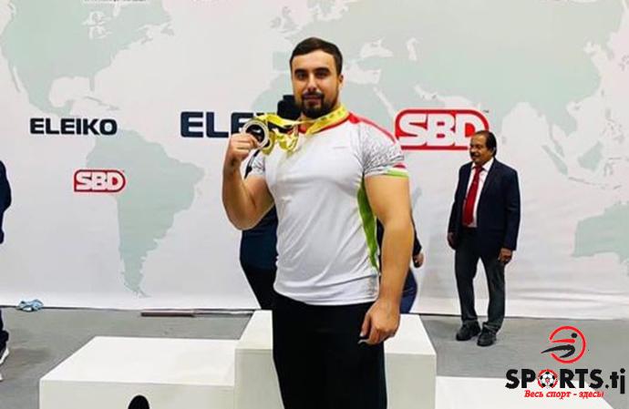 Таджикский силач выиграл золото в Дубае