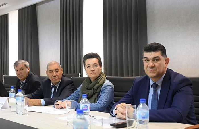 Таджикский молотобоец Дильшод Назаров получил новую должность
