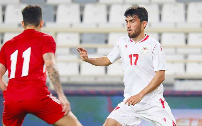 Таджикистан начал футбольный год с ничьей в Абу-Даби, а Сегрт продолжает зажигать
