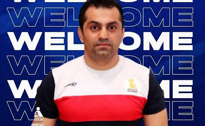 Аббас Хаджкенари – иранский  тренер