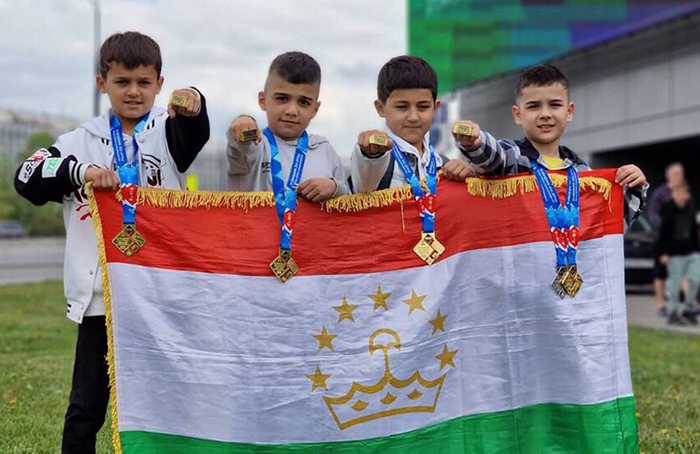 Таджикские спортсмены выиграли четыре медали на международном турнире