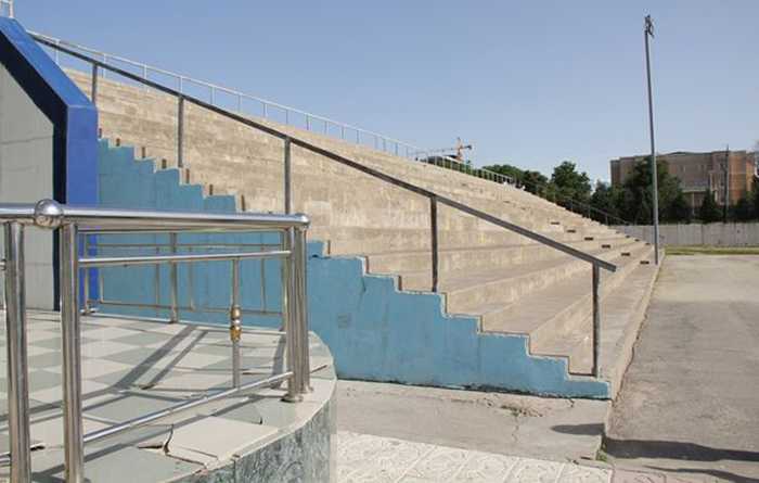 Обновление арен продолжается: на стадионе в Гиссаре проходит ремонт