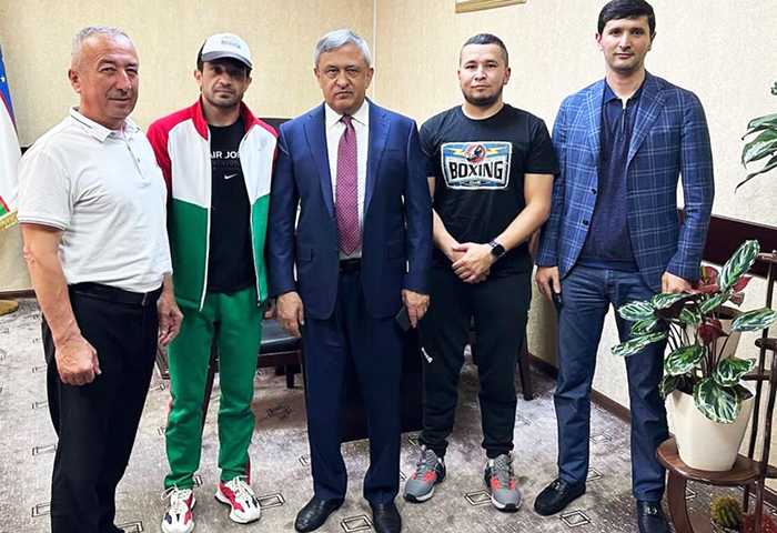 Таджикский боксер Асрор Вохидов