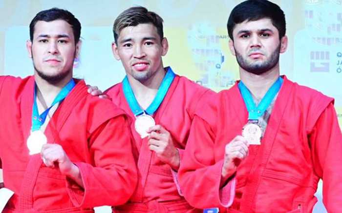 Таджикские самбисты вошли в историю вместе с чемпионатом Азии и Океании