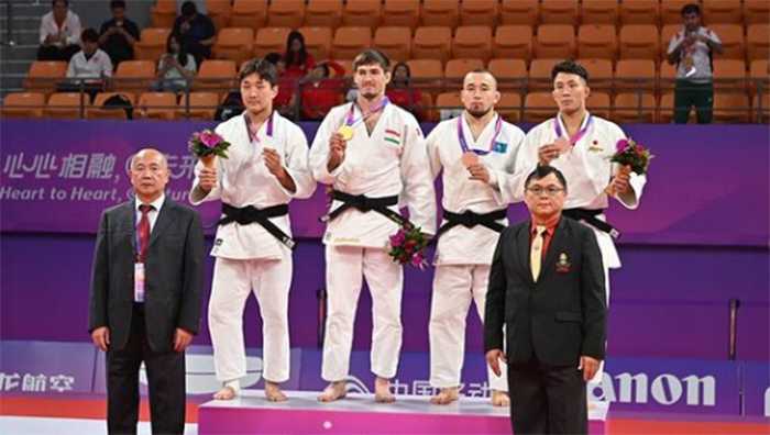 Азиада-2023: Махмадбеков – пятый в истории Таджикистана золотой призер
