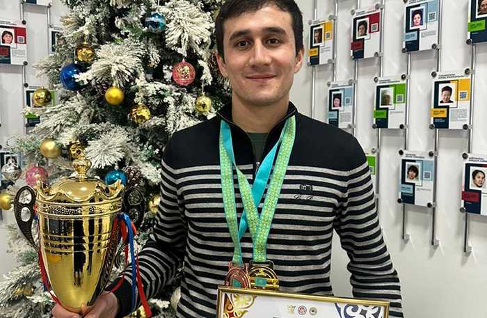 Таджикские шахматисты выиграли медали открытого чемпионата в Казахстане