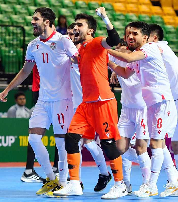 Таджикистан и Узбекистан могут встретиться в финале Кубка Азии!