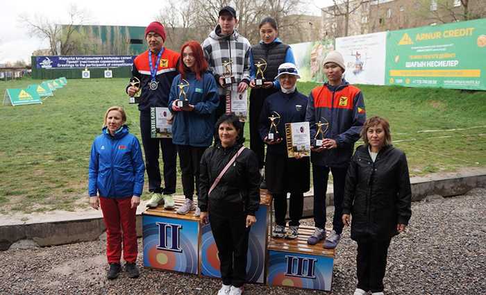 Таджикские лучники провели старты на международном турнире в Шымкенте