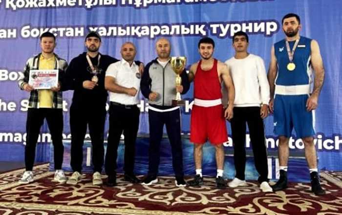 Таджикские боксеры стали третьими на турнире в Казахстане