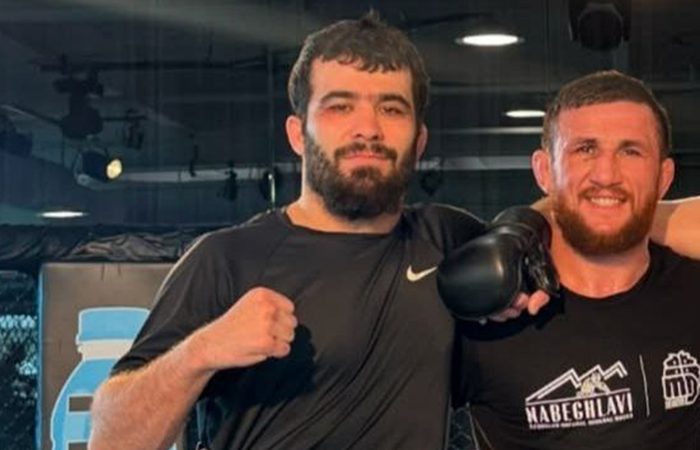 Полный кард: UFC анонсировал бой таджикистанца Муина Гафурова