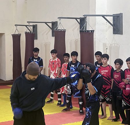 Амон Даминов ныне тренер