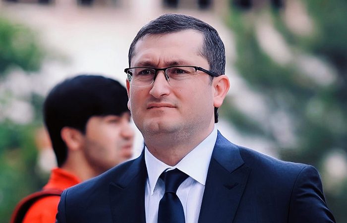 нодир дусматов