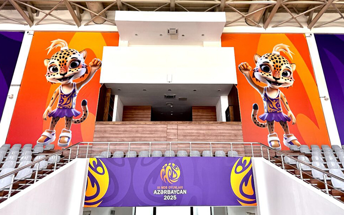 Сборная Таджикистана прибыла в Баку для участия в III Играх стран СНГ