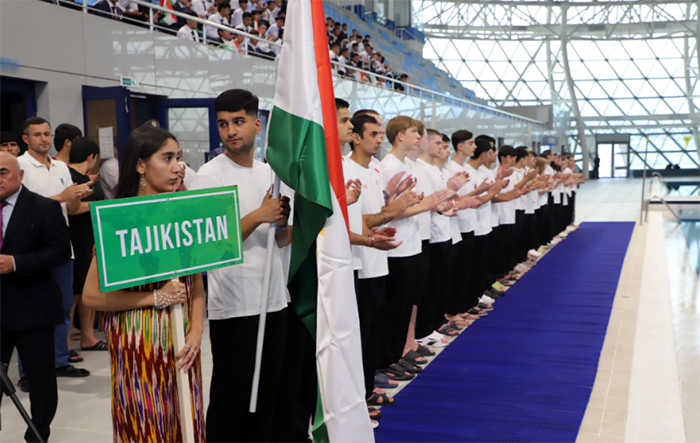 Международный турнир по плаванию в Душанбе: 130 медалей, шесть стран и борьба за лидерство