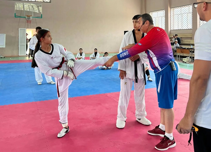 Душанбе принимает международные курсы для тренеров по таэквон-до
