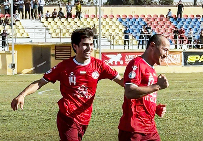 Первая лига Таджикистана-2025: лидер терпит поражение, но позиций не сдает