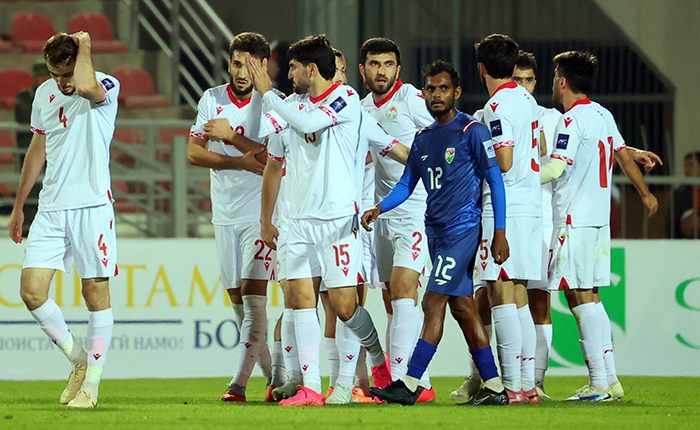 Таджикистан одержал первую победу под руководством Стевановича