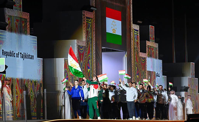 Таджикские спортсмены с медалями на Играх исламской солидарности-2025