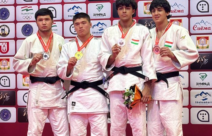 таджикские дзюдоисты