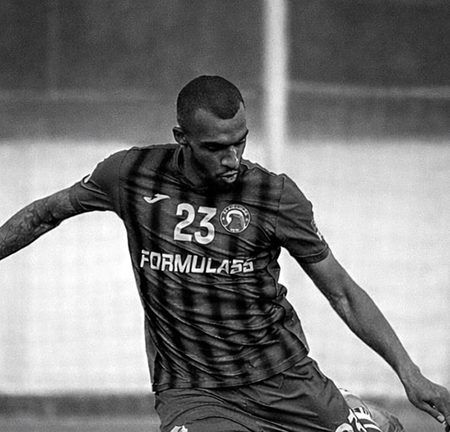 лайонель адамс