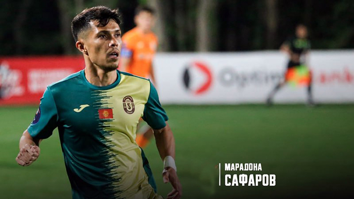 Что Марадона забыл в Таджикистане?