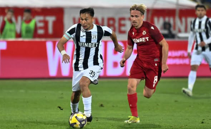 Парвиз Умарбоев — главный трансфер болгарского «Локомотива» в сезоне-2025